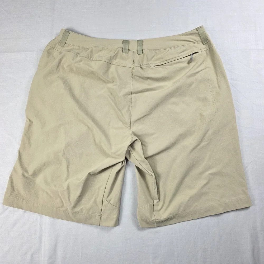 GoLite Men's Hiking Shorts M Khaki Nylon Spandex Stretch Outdoor Spring 2014